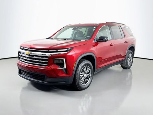 Used 2024 Chevrolet Traverse LT w/ LPO, Floor Liner Package image 3