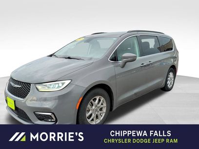 Used 2022 Chrysler Pacifica Touring-L