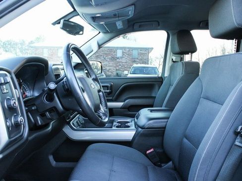 Used 2018 Chevrolet Silverado 1500 LT w/ All Star Edition image 12