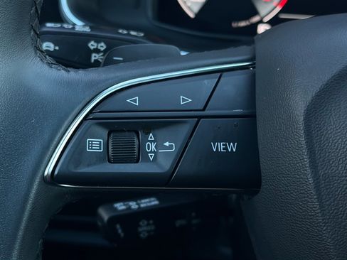 Used 2023 Audi Q8 Prestige image 56