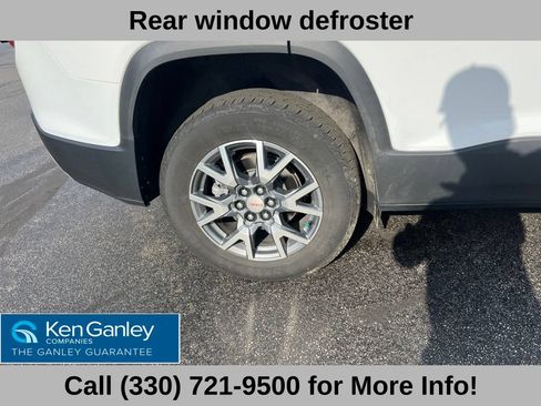 Used 2023 GMC Acadia SLT w/ Preferred Package AWD/4WD image 21