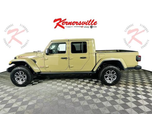 New 2026 Jeep Gladiator Mojave w/ Technology Group image 4
