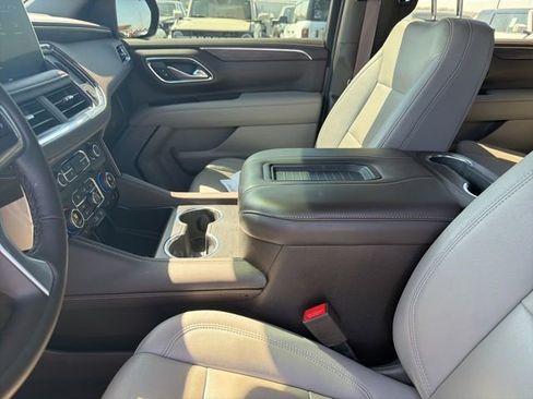 Used 2024 Chevrolet Tahoe Z71 w/ Z71 Off-Road Package image 10