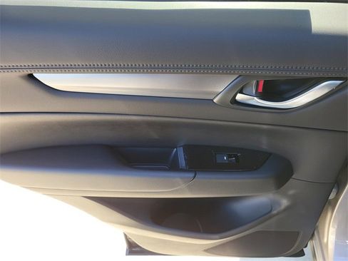 New 2025 MAZDA CX-5 AWD 2.5 S w/ Preferred Package image 11