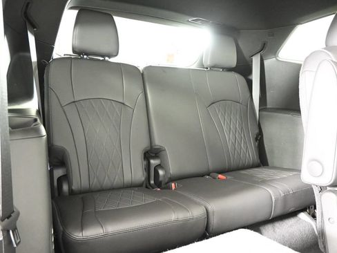 Used 2023 Buick Enclave Avenir w/ LPO, Floor Liner Package AWD/4WD image 16