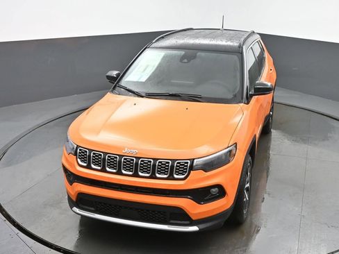 New 2026 Jeep Compass Limited image 38