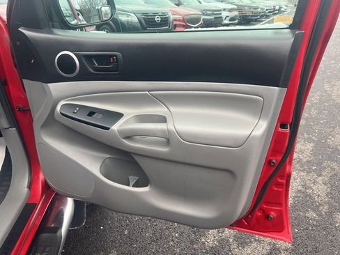 Used 2015 Toyota Tacoma 4x4 Double Cab image 22