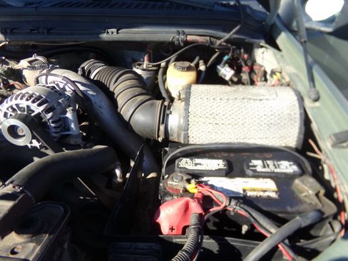 Used 2002 Ford F250 XL image 45