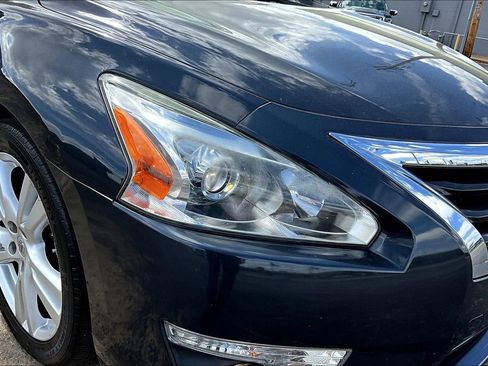 Used 2013 Nissan Altima 3.5 SL image 31