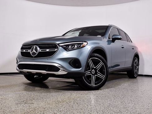 New 2026 Mercedes-Benz GLC 300 4MATIC image 2