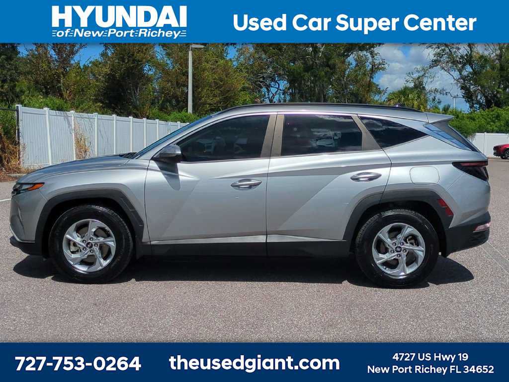 Certified 2023 Hyundai Tucson SEL FWD image 2