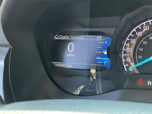 Used 2019 Ford Ranger Lariat w/ Equipment Group 501A Mid image 27