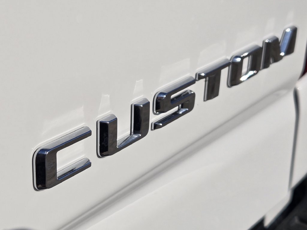 New 2026 Chevrolet Silverado 2500 Custom w/ Custom Value Package AWD/4WD image 9
