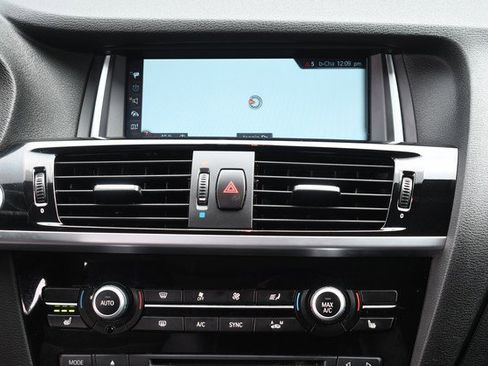 Used 2017 BMW X3 xDrive28i image 21