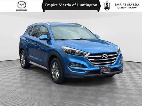 Used 2017 Hyundai Tucson SE Plus AWD/4WD image 1
