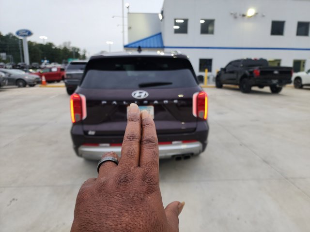 Used 2024 Hyundai Palisade Calligraphy FWD image 11
