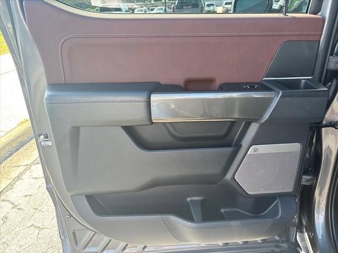 Used 2022 Ford F150 Lariat w/ Equipment Group 502A High AWD/4WD image 18