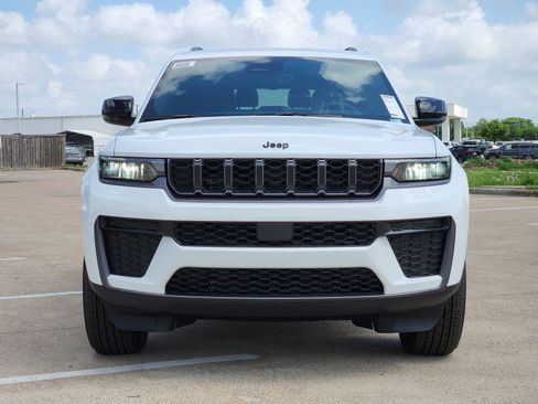 New 2026 Jeep Grand Cherokee L 4WD image 7