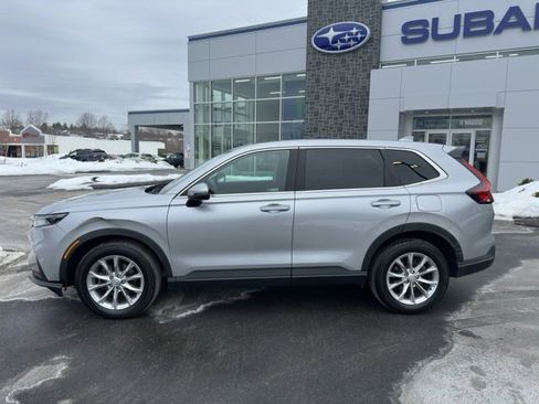 Used 2023 Honda CR-V EX image 9