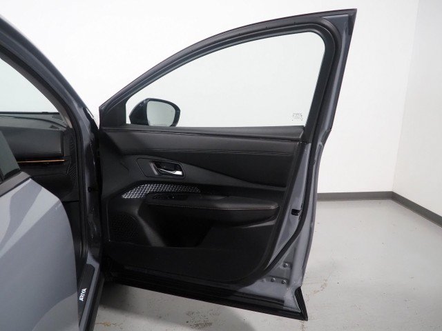 Used 2024 Nissan Ariya Evolve+ FWD image 62