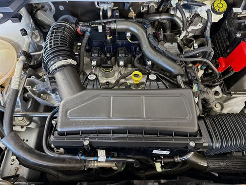 Used 2023 Ford Escape ST-Line w/ Tech Pack #1 FWD image 39