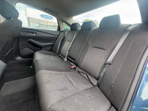 Used 2024 Honda Accord EX image 9