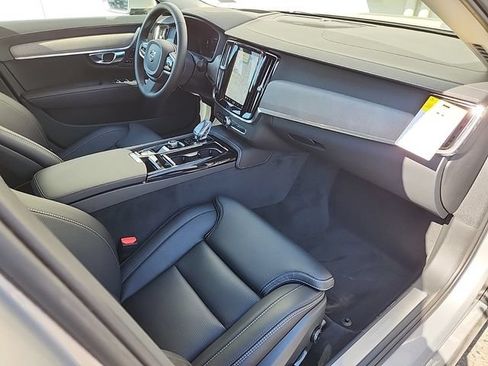 New 2024 Volvo S90 T8 Ultimate AWD/4WD image 14