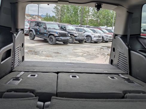 Used 2019 Chevrolet Tahoe LS w/ Max Trailering Package AWD/4WD image 54