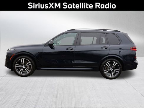 Used 2023 BMW X7 xDrive40i w/ M Sport Package image 9