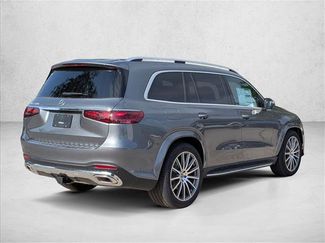 New 2026 Mercedes-Benz GLS 580 4MATIC video 2