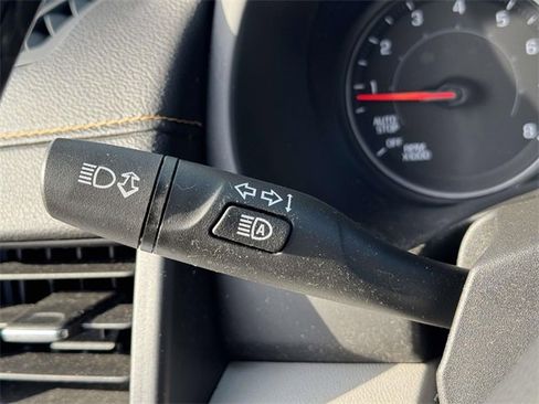 Used 2020 GMC Terrain SLE w/ Driver Convenience Package image 12