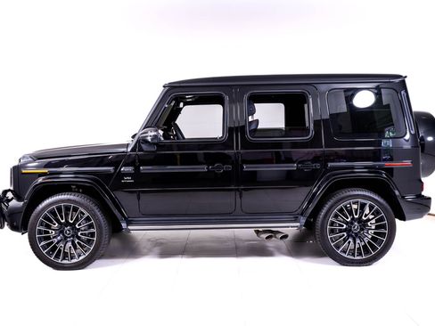 Used 2026 Mercedes-Benz G 63 AMG 4MATIC image 2
