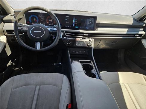 Used 2025 Hyundai Sonata SEL image 16