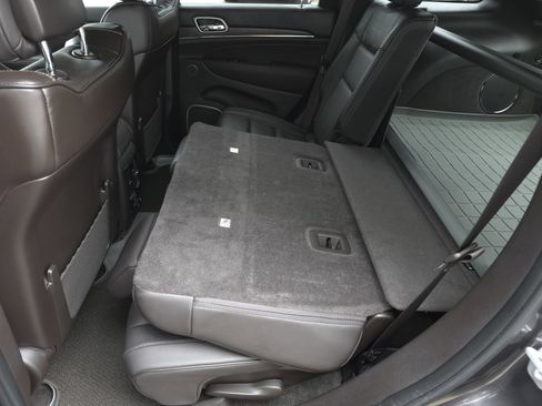 Used 2016 Jeep Grand Cherokee Summit image 24