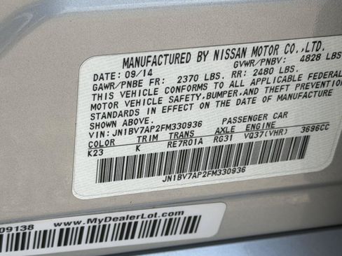 Used 2015 INFINITI Q50 w/ Deluxe Touring Package RWD image 29