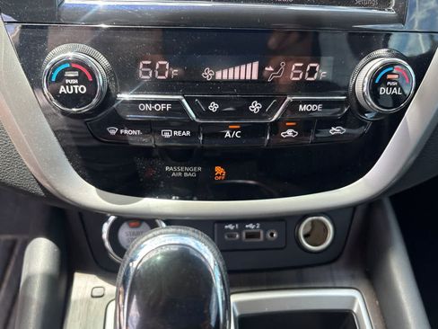 Used 2021 Nissan Murano Platinum w/ Cargo Package FWD image 21