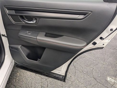 Used 2024 Honda CR-V Sport image 29