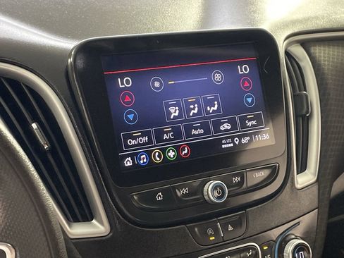 Used 2024 Chevrolet Malibu LT image 17