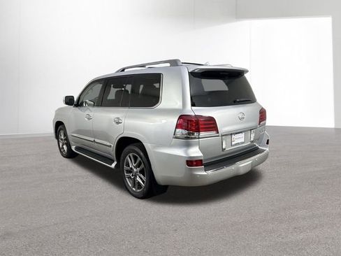 Used 2015 Lexus LX 570 4WD image 32