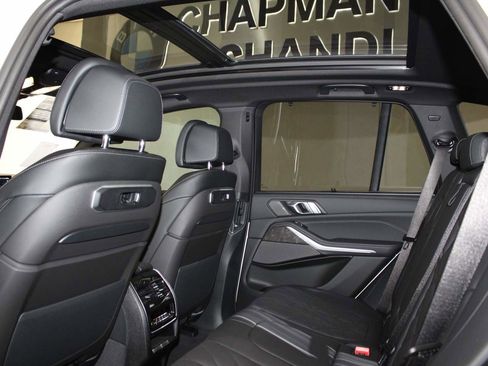 Used 2026 BMW X5 sDrive40i w/ Executive Package image 15