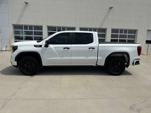 Used 2025 GMC Sierra 1500 Pro w/ Graphite Edition AWD/4WD image 6