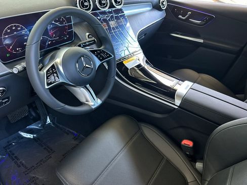 New 2026 Mercedes-Benz GLC 300 image 16