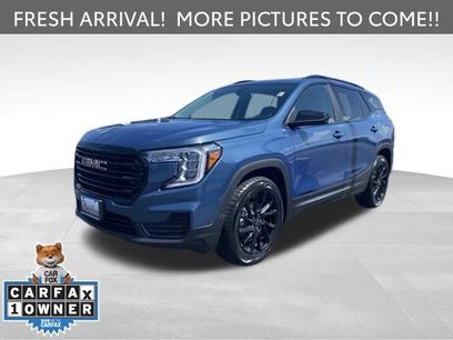 Used 2024 GMC Terrain SLE w/ Driver Convenience Package