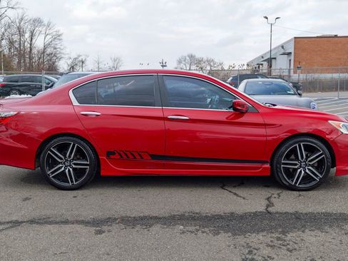 Used 2016 Honda Accord Sport image 8