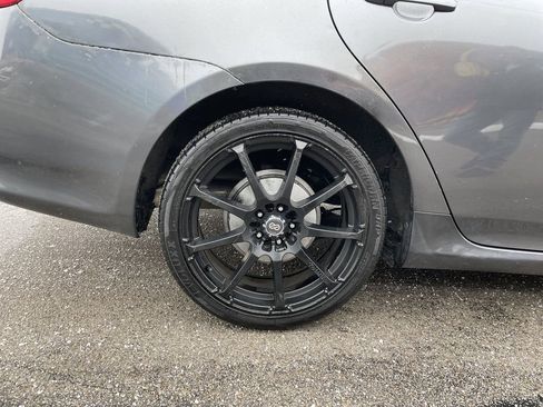 Used 2010 Toyota Corolla LE w/ All Weather Guard Pkg image 12