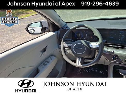 Certified 2026 Hyundai Kona SE FWD image 11