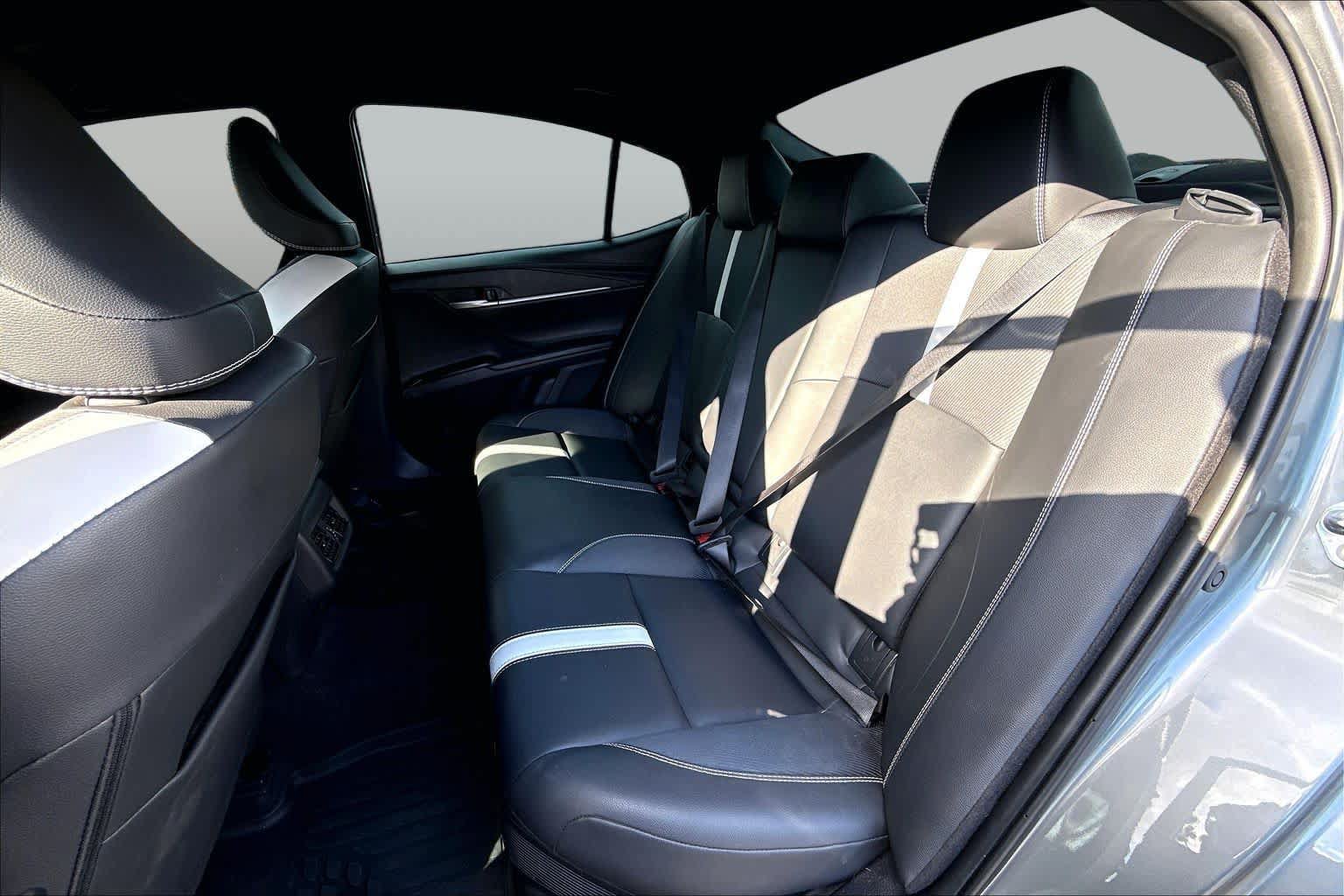 Used 2025 Toyota Camry SE FWD image 20