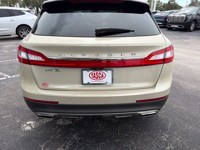 Used 2016 Lincoln MKX Select FWD image 6