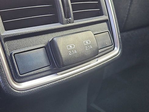 Used 2021 Subaru Forester Sport image 20