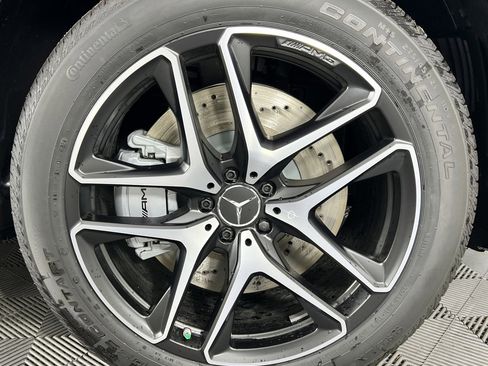 New 2025 Mercedes-Benz GLE 53 AMG 4MATIC image 16